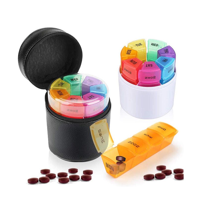 Travel Neon Weekly Pill Planner vetoketjulla 